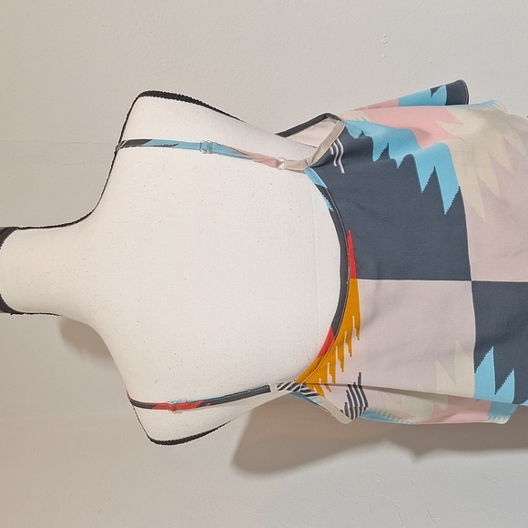 Soho Chick Colorblock Adjustable Spaghetti Strap Shark Bite Hem Tunic Tank Xl - Picture 8 of 16